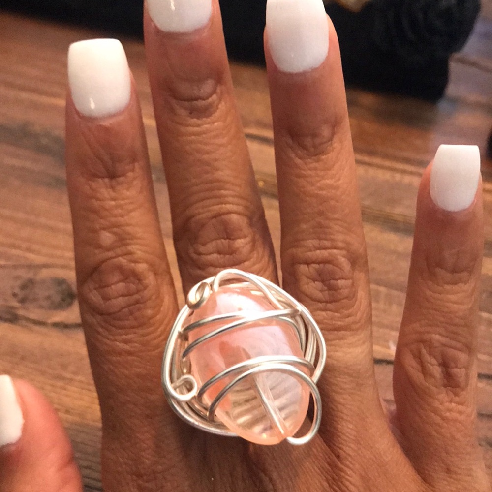 Silver wire pink stone ring
